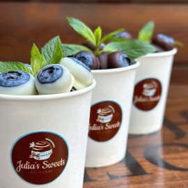 Afine în ciocolată  (desert de sezon) 